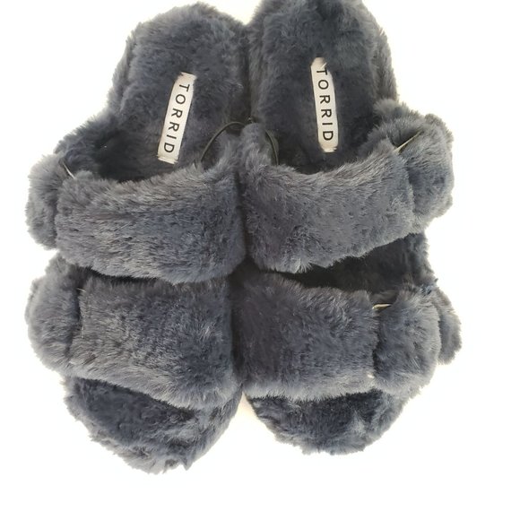 Torrid Slip On Fuzzy Slippers Double Band Faux Fur House Shoes Size 8 - Picture 2 of 13